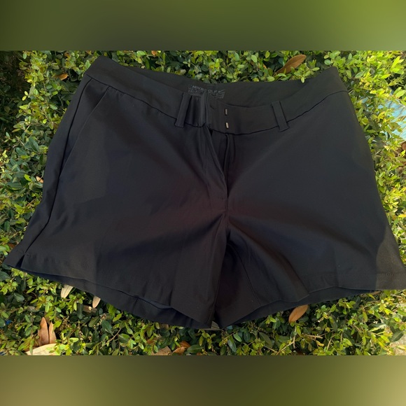 Nike Pants - Nike Women's Black golf Shorts